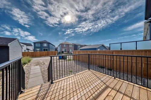20 Creekstone Drive Sw, Calgary, AB - Outdoor