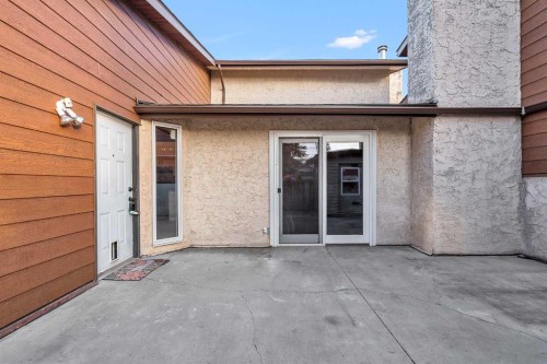 319-5404 10 Avenue Se, Calgary, AB - Outdoor With Exterior