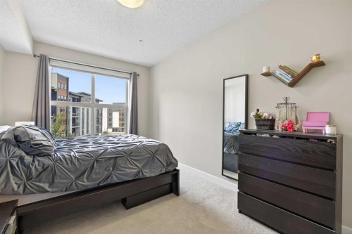 419-88 Arbour Lake Road Nw, Calgary, AB - Indoor Photo Showing Bedroom