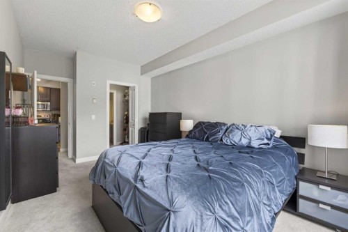 419-88 Arbour Lake Road Nw, Calgary, AB - Indoor Photo Showing Bedroom
