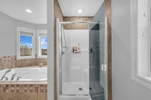 13112 Coventry Hills Way Ne, Calgary, AB - Indoor Photo Showing Bathroom