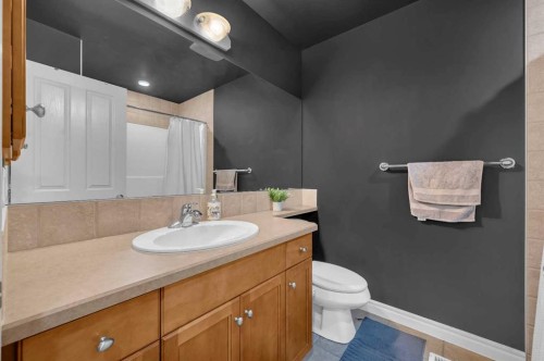 13112 Coventry Hills Way Ne, Calgary, AB - Indoor Photo Showing Bathroom