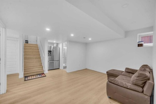 13112 Coventry Hills Way Ne, Calgary, AB - Indoor