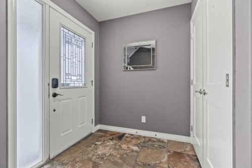 715 Copperpond Circle Se, Calgary, AB - Indoor Photo Showing Other Room