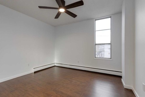 205-715 15 Avenue Sw, Calgary, AB - Indoor Photo Showing Other Room