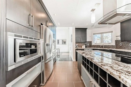 1396 Shawnee Road Sw, Calgary, AB - Indoor Photo Showing Kitchen With Upgraded Kitchen