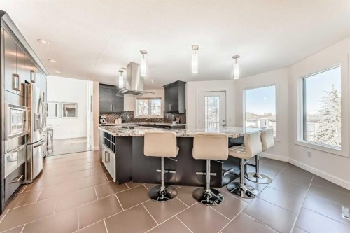 1396 Shawnee Road Sw, Calgary, AB - Indoor