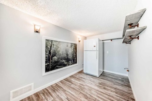 1396 Shawnee Road Sw, Calgary, AB - Indoor