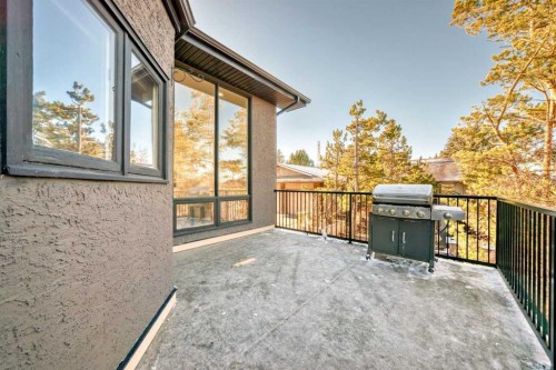 1396 Shawnee Road Sw, Calgary, AB - Outdoor With Exterior