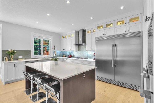 151 Aspen Vista Way Sw, Calgary, AB - Indoor Photo Showing Kitchen