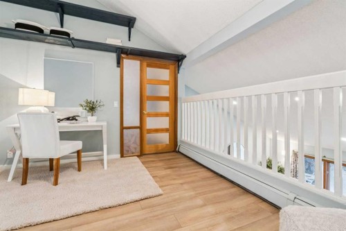 3 Redwood Meadows Close, Rural Rocky View County, AB - Indoor Photo Showing Other Room