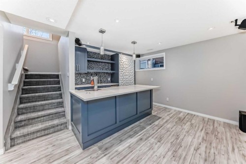 16 Fireside Way, Cochrane, AB - Indoor