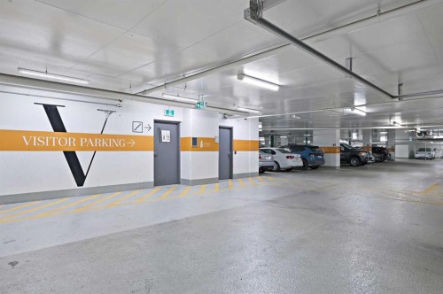 4104-530 3Rd Street Se, Calgary, AB - Indoor Photo Showing Garage