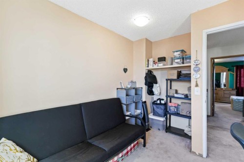 115 Castlegreen Close Ne, Calgary, AB - Indoor