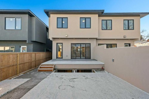 3519 42 Street Sw, Calgary, AB - Outdoor