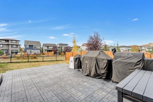 39 Cranbrook Green Se, Calgary, AB - Outdoor