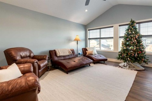 308 Rainbow Falls Way, Chestermere, AB - Indoor Photo Showing Living Room