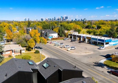 4905 16 Street Sw, Calgary, AB - Outdoor With View