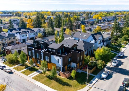 4905 16 Street Sw, Calgary, AB - Outdoor With View