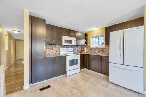 56-134 Village Way, Strathmore, AB 