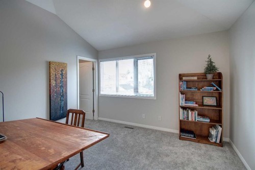 923 5 Street Nw, Calgary, AB - Indoor