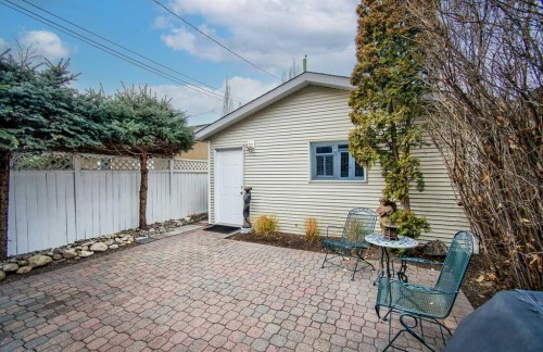 923 5 Street Nw, Calgary, AB - Outdoor