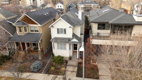 923 5 Street Nw, Calgary, AB - Outdoor With Facade