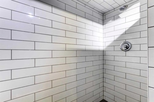 105 Maplewood Drive, Strathmore, AB - Indoor