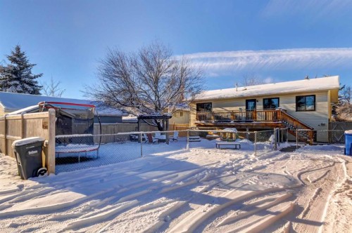 105 Maplewood Drive, Strathmore, AB - Outdoor With Deck Patio Veranda