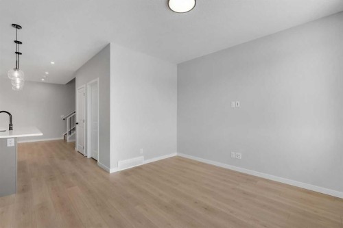 1277 Creekview Drive Sw, Calgary, AB - Indoor Photo Showing Other Room