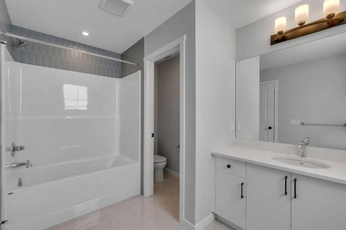 1277 Creekview Drive Sw, Calgary, AB - Indoor Photo Showing Bathroom
