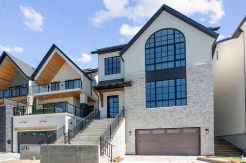 3708 8 Avenue Nw, Calgary, AB - Outdoor