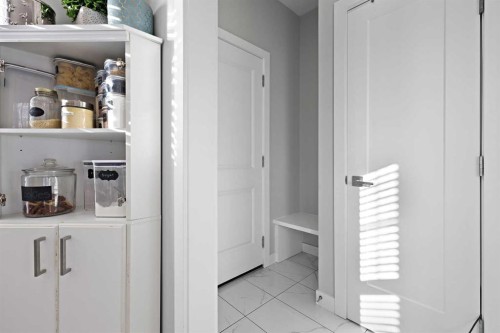 1249 Carrington Boulevard Nw, Calgary, AB - Indoor