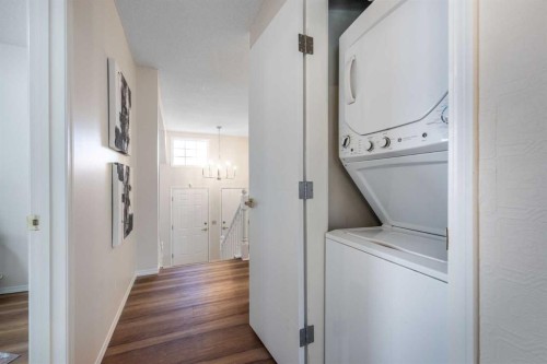 47 Hawkstone Drive Nw, Calgary, AB - Indoor Photo Showing Laundry Room
