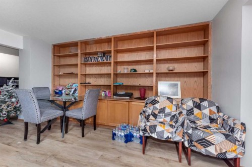 47 Hawkstone Drive Nw, Calgary, AB - Indoor