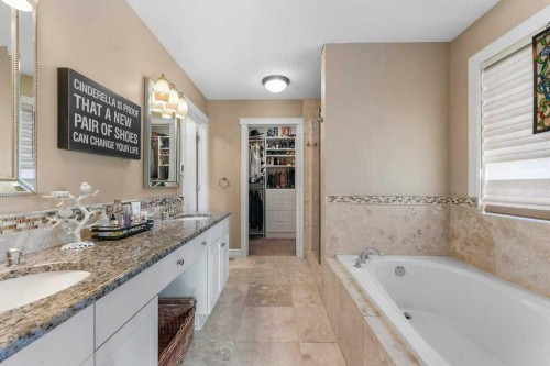 178 Cranwell Close Se, Calgary, AB - Indoor Photo Showing Bathroom