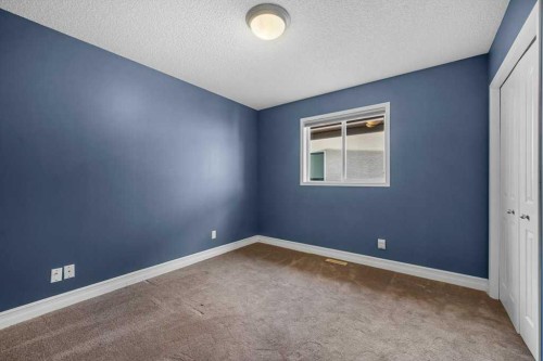 178 Cranwell Close Se, Calgary, AB - Indoor Photo Showing Other Room