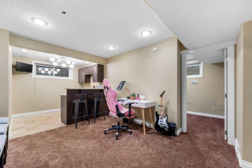 178 Cranwell Close Se, Calgary, AB - Indoor