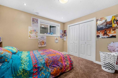 178 Cranwell Close Se, Calgary, AB - Indoor Photo Showing Bedroom