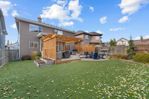 178 Cranwell Close Se, Calgary, AB - Outdoor