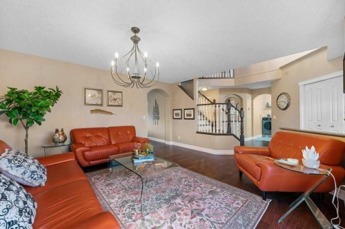 178 Cranwell Close Se, Calgary, AB - Indoor Photo Showing Living Room