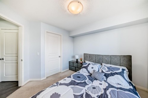 172 Auburn Meadows Walk Se, Calgary, AB - Indoor Photo Showing Bedroom