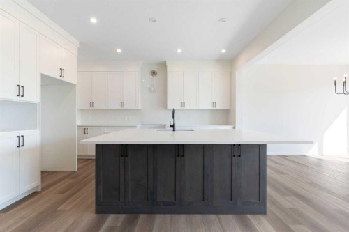266 West Grove Lane Sw, Calgary, AB - Indoor Photo Showing Kitchen