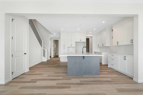 266 West Grove Lane Sw, Calgary, AB - Indoor Photo Showing Kitchen