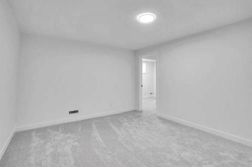 4 Skyview Springs Crescent Ne, Calgary, AB - Indoor Photo Showing Other Room