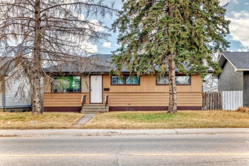 2223 36 Street Se, Calgary, AB - Outdoor