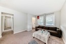 2223 36 Street Se, Calgary, AB  - Indoor Photo Showing Other Room 