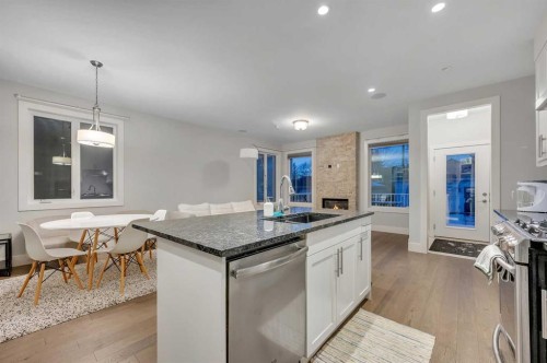 1708 23 Avenue Nw, Calgary, AB - Indoor Photo Showing Kitchen
