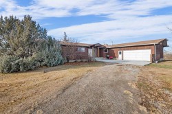 271194 Township Road 252  Rural Rocky View County, AB T1Z 0S7