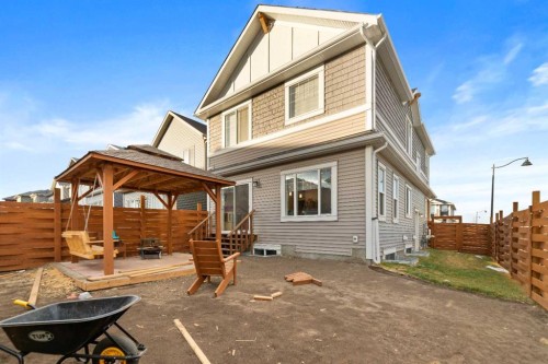 7 Homestead Circle Ne, Calgary, AB - Outdoor